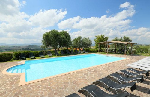 Scansano House | 200 m² Farmhouse ∙ 5 bedrooms ∙ 12 guests