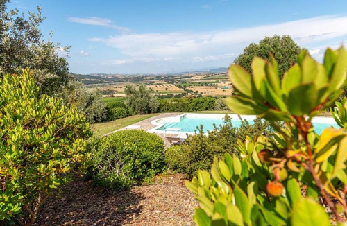 Scansano Villa | 200 m² Villa ∙ 5 bedrooms ∙ 12 guests