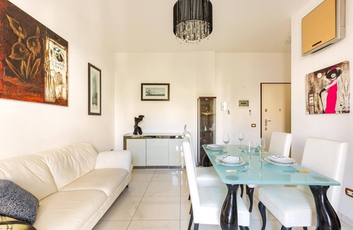Il Monte Apartment | 2122 Appartamento Corso Italia II by Barbarhouse
