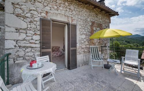 Pescorocchiano House | 3 Bedroom Cozy Home In Roccaberardi