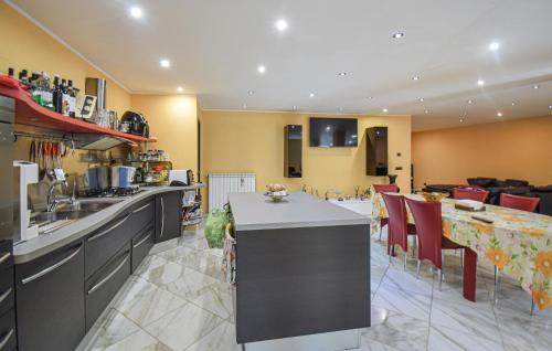Torre Le Nocelle House | 3 Bedroom Gorgeous Home In Torre Le Nocelle