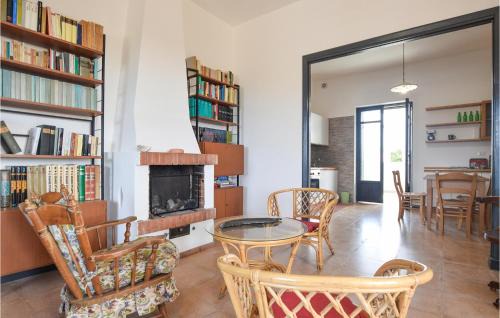 Santa Croce Camerina House | 3 Bedroom Lovely Home In Santa Croce Camerina