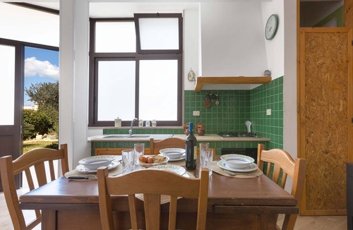 Torre Rinalda House | 3269 Villetta Monica by BarbarHouse