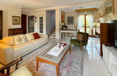 Venafro House | 4 Bedroom Cozy Home In Venafro
