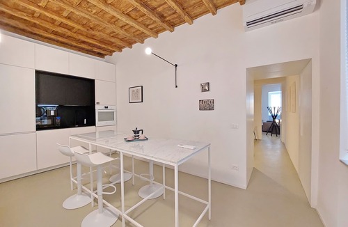 Rione VIII Sant'Eustachio Apartment | 4bnb - Luxury Navona Apartment