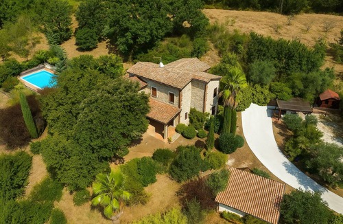 Guardea Villa | 4BR Umbria Villa on 9 Private Acres - Pool, Jacuzzi, Sauna & AC