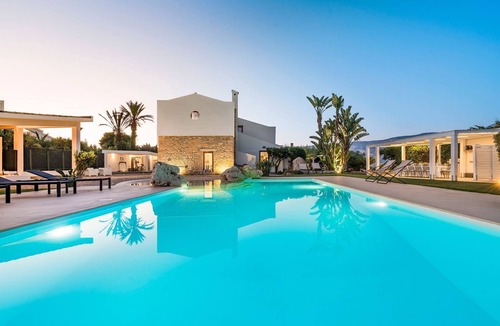 Buseto Palizzolo Villa | 6 bedroom Villa rental in Buseto Palizzolo Sicily for holidays with pool