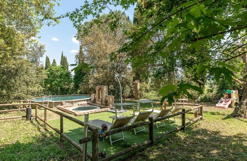Roccastrada House | 7 bedroom beautiful home in Roccastrada