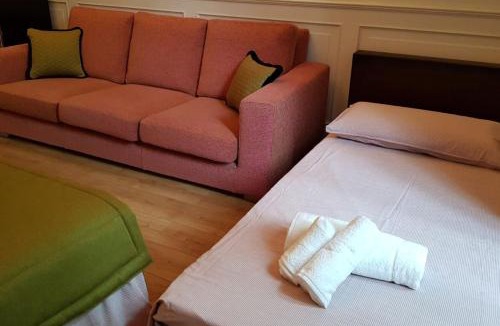 Tuscolano Apartment | A casa di Juno "Vivi Roma come un vero local"
