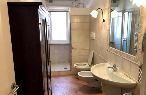 Quartiere XVII Trieste Bed & Breakfast | A casa di Simone