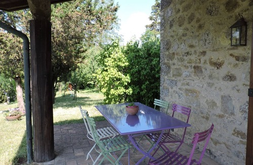 Celle sul Rigo Apartment | A charming country house
