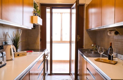 Rome Apartment | A few minutes from Villa Pamphili, elegant panoramic apartment.