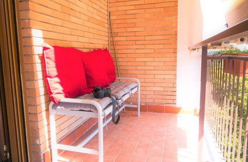 Rome Apartment | A few minutes from Villa Pamphili, elegant panoramic apartment.