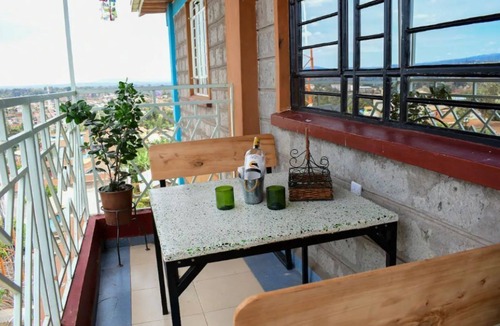 Nyeri Apartment | A+I Skyview- Rustic Chic Escape x3