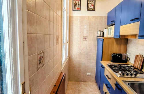 Rione IV Campo Marzio House | A small detached house with a terrace on the second floor - in the heart of Rome