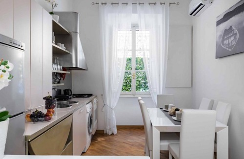 Sallustiano Apartment | A World Aparts - 32 Calabria | 3BR | AC | FREE WIFI