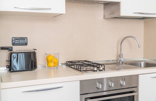 Dorsoduro Apartment | Accademia Cozy Apartment R&R