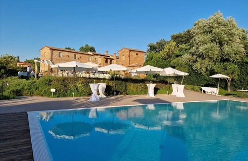 Foiano della Chiana Other | AGRITURISMO CASALE CARDINI is a traditional Tuscan farmhouse dating from the 1600s, ideal for events