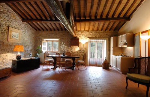 Semproniano Villa | Agriturismo Montecchio Villa
