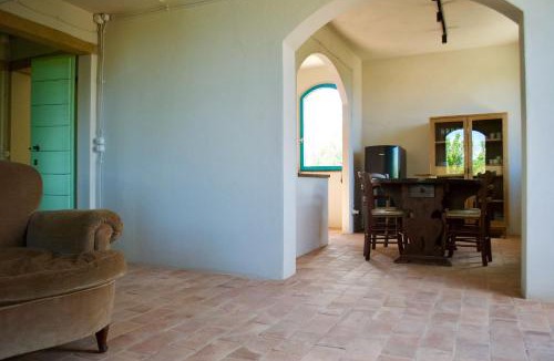 Acqua Loreto Villa | Agriturismo La Malcontenta e il Lupo