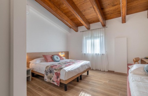 Lubriano House | Agriturismo Santa Rosa