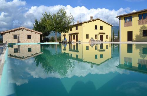 Montefalco House | agriturismo villaggio green