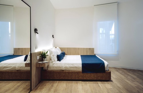 Fiumicino Hotel | Air Rooms Rome Airport by HelloSky