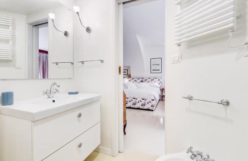 Rione XI Sant'Angelo Apartment | Al Portico 39 apartment with terrace