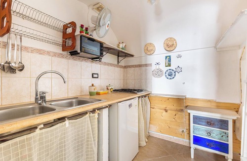 Ostuni House | Alcova Barone by BarbarHouse