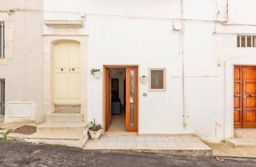 Ostuni House | Alcova Barone by BarbarHouse