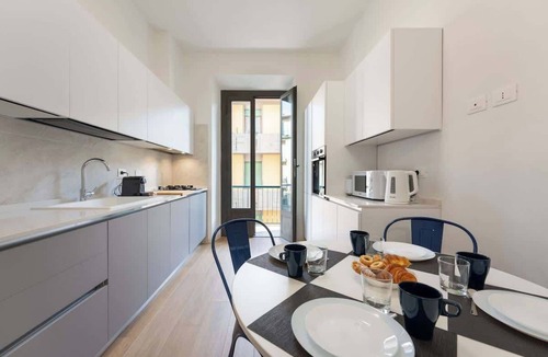 Rifredi Apartment | Alderotti Elegant in Careggi, Near Hospital & Tram