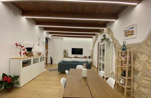 Tarquinia Apartment | All’ombra del campanile