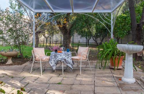 Municipio 4 House | Alla Villa In Bari City - Happy Rentals