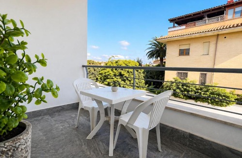 Focene Apartment | Alloggio Cipreidi