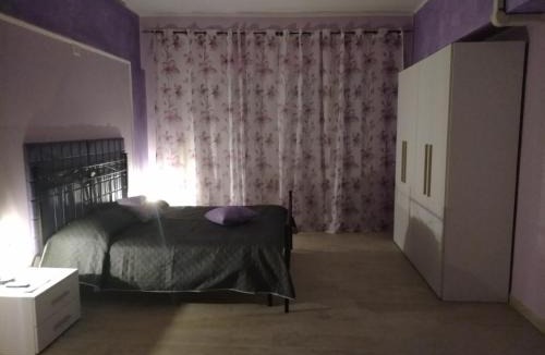 Soriano nel Cimino Apartment | ALLOGGIO VIOLA nel CUORE DI SORIANO