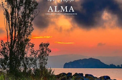 Capodimonte Apartment | Alma Capodimonte Lake chalet