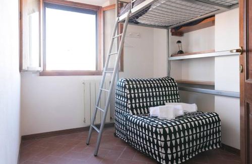 Sant'Antonio Apartment | ALTIDO Apt for 6 with Lovely views 3 mins to Corso Italia
