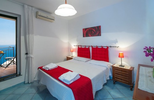 Furore House | Amalfi Coast Apartment