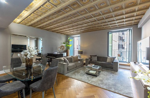 Rione VIII Sant'Eustachio Apartment | Amazing 3-Bedrooms Pantheon