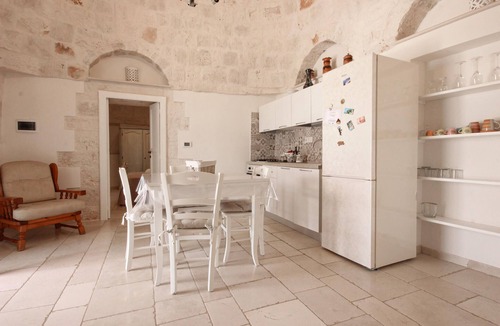 Specchiaruzzo House | Amazing home in Cisternino