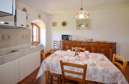 Manciano House | Amazing home in Manciano with private swimming pool, can be inside or outside