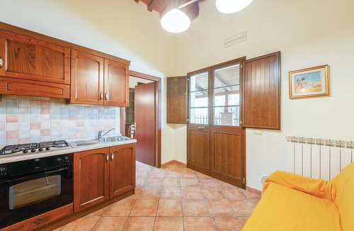 Orentano House | Amazing home in Orentano PI with outdoor swimming pool