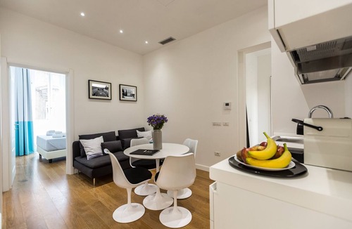 Rome City Centre Apartment | Amazing Piazza Venezia Suite Int. 10