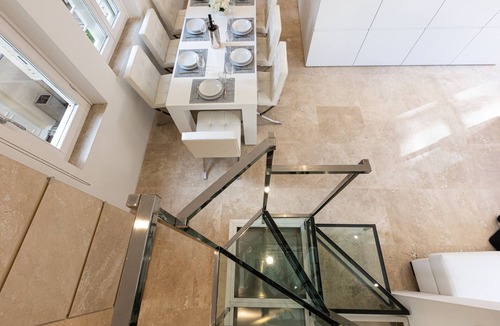 Rione III Colonna Apartment | Amazing Piazza Venezia with Jacuzzi and terracesn