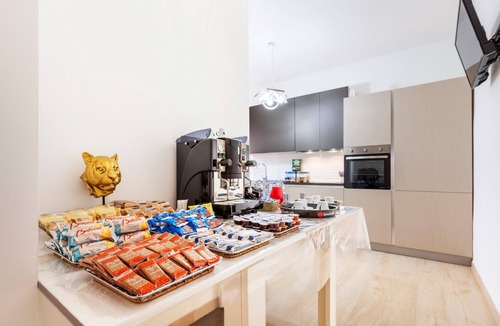 Leverano Apartment | Amber Room – Romantic Double Room