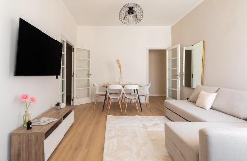Suburbio XI della Vittoria Apartment | [Ampio appartamento vicino al Vaticano]