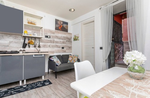Monte Po-Nesima-San Leone-Rapisardi Apartment | Amuri Di Casa Catania – Near Garibaldi Hospital