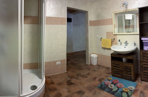 Paciano Bed & Breakfast | An oasis of peace with a view of al Lago Trasimeno.