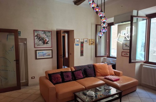 Terracina Apartment | Ancient Rebuilt Elegant 65 Mq Apartment in the Old Center Endependant Entrance