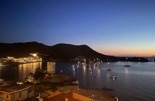 Isola del Giglio Apartment | Andrew's House